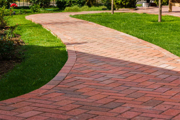 Best Driveway Pavers Near Me  in Mascotte, FL